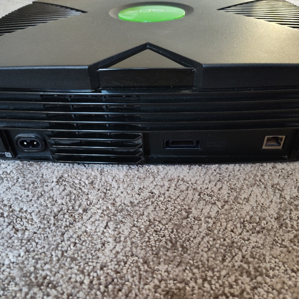 Xbox Original Console With Accessories And Manuals - Picture 3 of 11